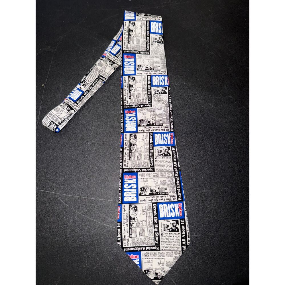 Lipton Brisk Ice Tea 100% Silk Newspaper Newsprint Frank Sinatra Neck Tie RARE